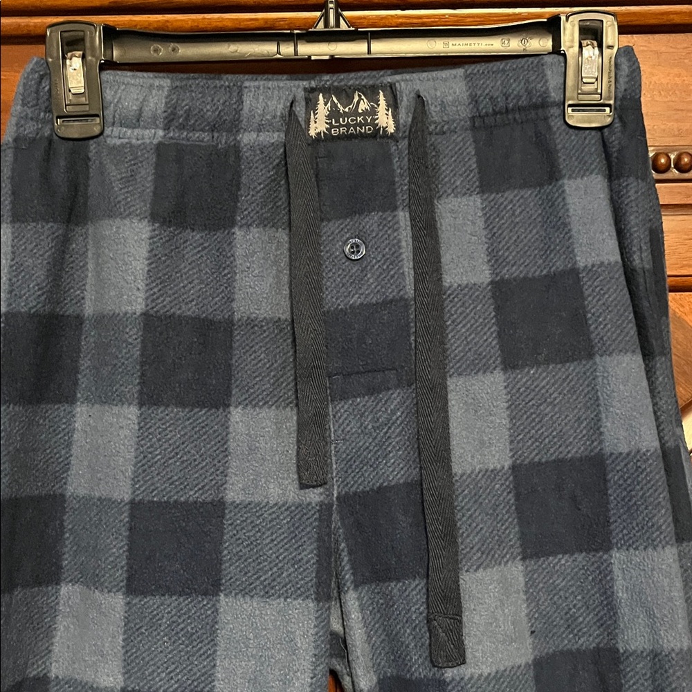 Lucky Brand Men's Navy Checkered Pajama Pants - Picture 10 of 10